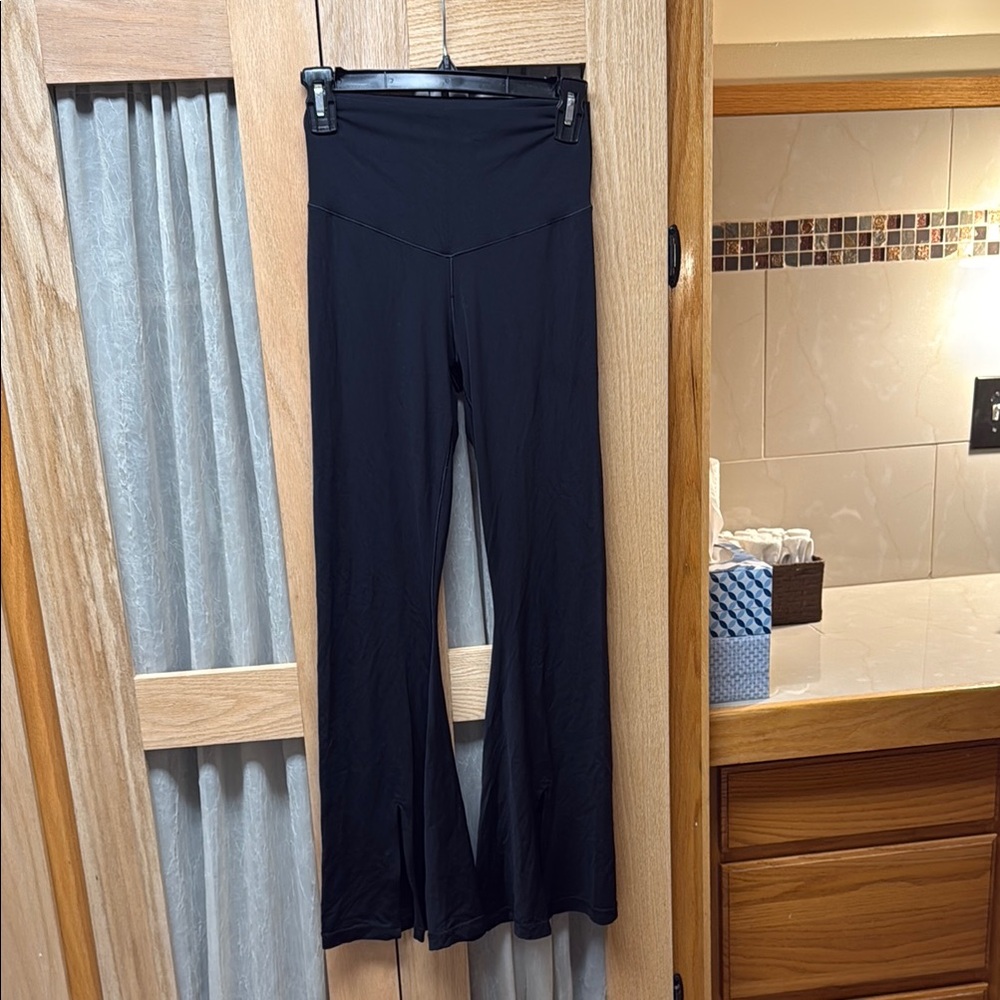 Aerie Women's Black Flared Pants